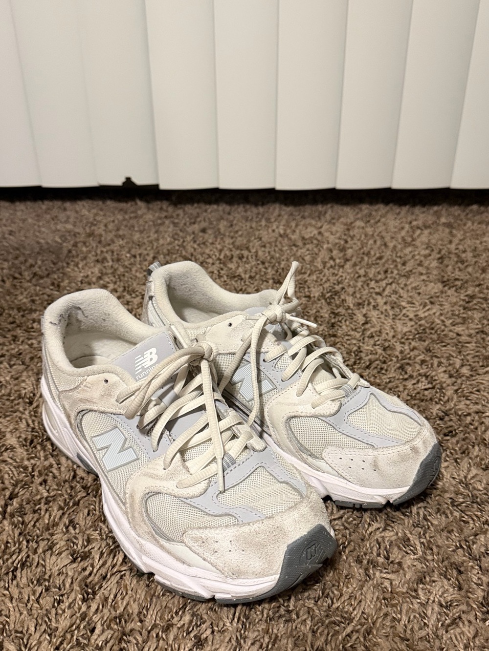 New Balance White/Grey 530 Sneakers